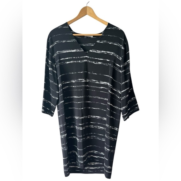 Vince Shadow Stripe V-Neck 100% Silk Tunic Dress - Picture 4 of 16